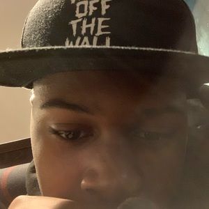 Meet your Posher, Lloyd